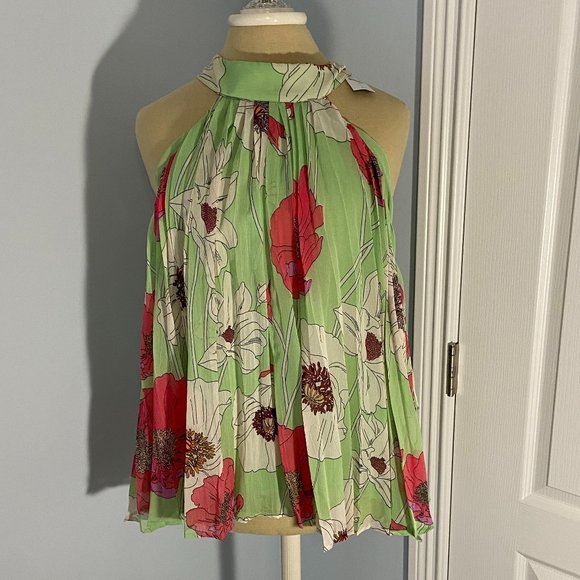 Express Tops - NWT Express Sleeveless Blouse Size XL